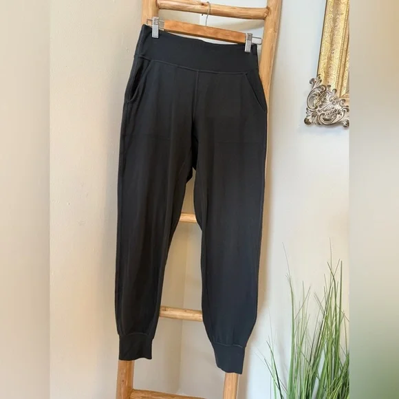 Lululemon High Rise Jogger Graphite Grey Size 6 - Picture 2 of 6